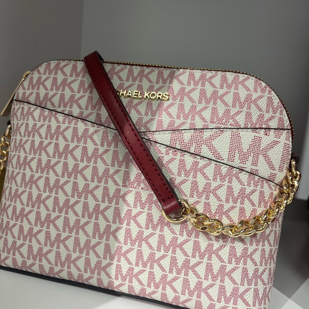 Michael Kors MD Cherry Multi Dome Crossbody - Picture 10 of 11